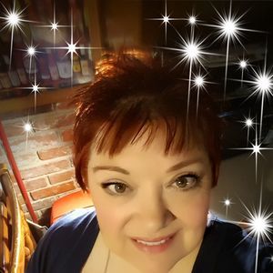 Meet your Posher, Terrie